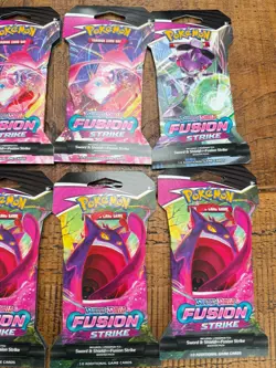 X10 Pokemon TCG Fusion Strike Sleeved Booster Pack Sealed Packs - Image 4