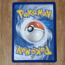 Pokemon Reshiram Full Art Holo 113/114 Celebrations Classic 130 HP Outrage - Image 3