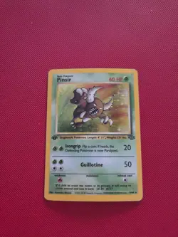 Pokemon 1st Edition Pinsir 9/64 Jungle TCG Rare Holo Card 1999 WOTC - Image 1