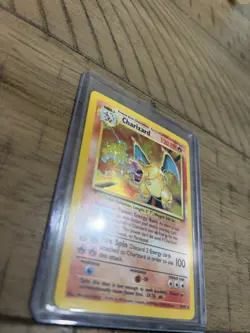 Pokemon TCG Charizard 4/102 Base Set Holo Rare 120 HP English 1999 - Image 2