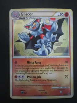GLISCOR HOLO POKEMON CARD 4/90 HGSS UNDAUNTED VERY LIGHTLY PLAYED EX+ - Image 1