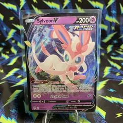 Sylveon V - 074/203 - 2021 Pokemon, Full Art, Rapid Strike - ❗LP❗ - Image 1