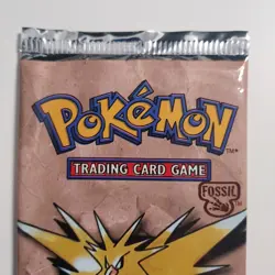 1999 Pokemon WOTC Unlimited Fossil Booster Pack Factory sealed ZAPDOS Unweighed - Image 4