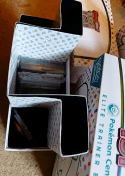 Pokemon TCG 151 Pokemon Center Elite Trainer Box Opened w/Accessories No Packs - Image 3