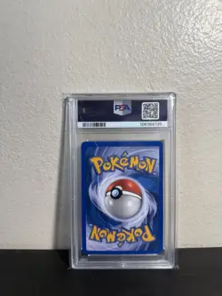 Pokemon 2003 Gardevoir Holo Ruby and Sapphire #7 PSA 8 - Image 2
