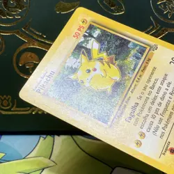 Pikachu 60/64 Jungle Portuguese LP + Pokemon - Image 4