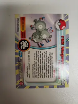 NM! HOLO FOIL Pokemon TCG - Magneton #82 - Topps Series - Blue Label - Image 2