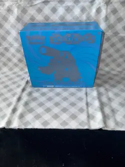 Pokemon 2016 XY Evolutions Blastoise Collectors ETB Empty - Image 2