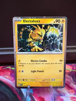 Electabuzz 125/165 - Pokemon TCG SV: 151 - Cosmo Holo - NM - Image 1