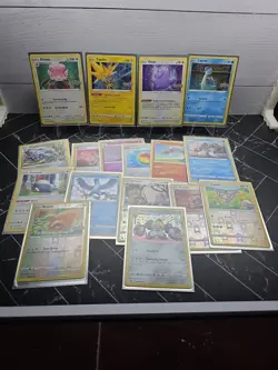 2022 POKEMON GO HOLO/REVERSE HOLO LOT OF 17 CARDS NM - Image 1