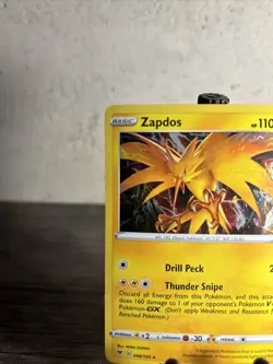Pokemon TCG Zapdos Vivid Voltage 048/185 Holo Holo Rare-Fast Shipping-NM!! - Image 2