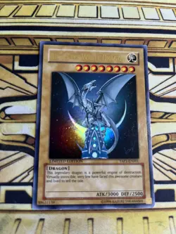 Yugioh Blue Eyes White Dragon YAP1-EN001 Ultra Rare - Image 4