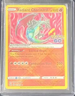 Radiant Charizard Holo Radiant Rare #011/078 Pokemon GO 2022 NM - Image 1