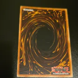 Yu-Gi-Oh! Dark Magician 1st Edition Holo Spellcaster SYE-001 ATK/2500 DEF/2100 - Image 2