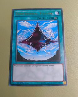 Dimensional Fissure DUSA-EN060 - Ultra Rare -1st Edition - VLP/NM - Yugioh Cards - Image 1