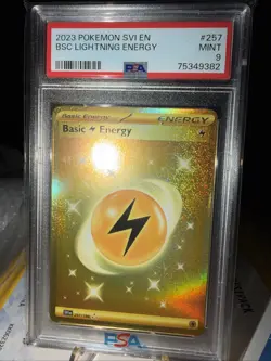 2023 Pokemon SVI-EN Scarlet & Violet #257 BSC Lightning Energy Holo - Image 1