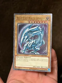 Blue-Eyes White Dragon OP28-EN001 Ultimate Rare EURO YU-GI-OH - Image 4