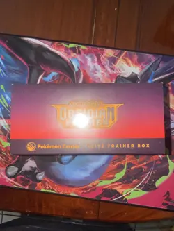 Pokemon Scarlet & Violet Obsidian Flames ETB Pokemon Center Edition - Image 5