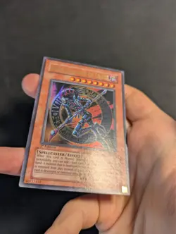 Yugioh Dark Magician of Chaos IOC-065 1st Edition Ultra Rare LP/MP - Image 4