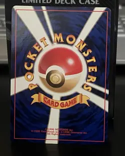 1997 Pokemon Jungle Japanese #134 Vaporeon HOLO RARE SWIRL - Image 2
