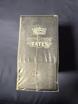 Pokemon TCG: Hidden Fates Elite Trainer Box 820650804731 - Image 4