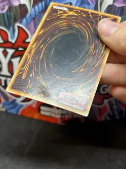 Yugioh Dark Magician YGLD-ENC09 Ultra Rare 1st Edition MP - Image 3