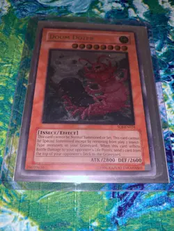 Yugioh Doom Dozer SOI-EN024 Rare Unlimited FOIL - Image 1