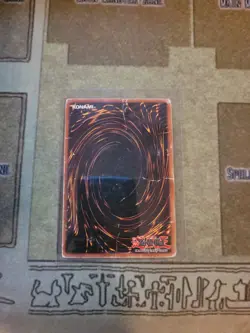 YUGIOH DARK MAGICIAN SDY-006 ULTRA UNLIMITED ED 1996 HP - Image 2