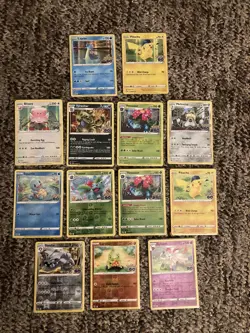 Pokemon Go holos and reverse holo lot - Image 1