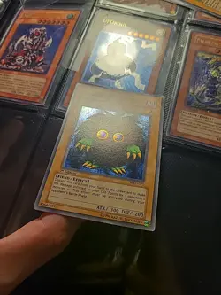 Yu-Gi-Oh! Kuriboh MRD-071 Super Rare 1st Edition Wavy Version - Image 2