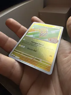 Special Pokemon TCG Indonesia Pikachu Berkemeja Batik Reverse Holo 191/SV-P - Image 2