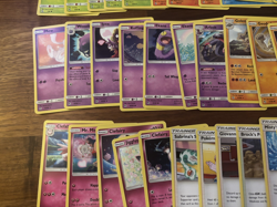 Pokemon Card Bundle Hidden Fates Full Regular Non-holo C/UC/R Set NM/LP - Image 4