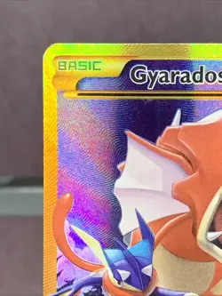 Pokemon TCG Gyarados EX 123/122 XY Breakpoint Gold Secret Rare Holo Crease - Image 2