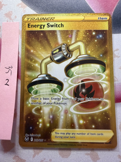 Pokemon TCG Energy Switch 212/195 Trainer Gold Secret Rare Holo NM - Image 1