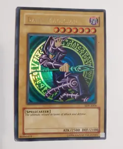 Yu-Gi-Oh! Dark Magician SDY-006 ULTRA RARE - LP Crease - Image 1