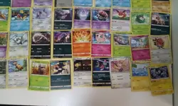 Pokemon TCG 200 Assorted Cards Lot 5 - Image 5