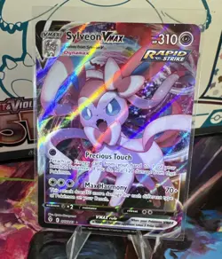 Sylveon VMAX 075/203 Holo Evolving Skies Pokemon Card NM 🔥🔥 - Image 1