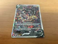 Giratina V 186/196 Lost Origin Pokemon Alternate Full Art Card Brazilian LP+/NM - Image 4