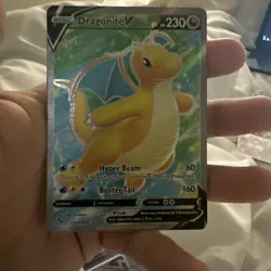 Pokemon TCG Dragonite v Holo Ultra Rare Card Pokemon Go 076/078 NM/M - Image 1