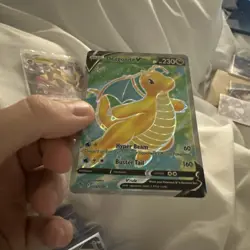 Pokemon TCG Dragonite v Holo Ultra Rare Card Pokemon Go 076/078 NM/M - Image 3
