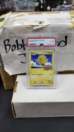 2009 ZAPDOS POKEMON RUMBLE POKEMON TCG PSA 6 EX-MT #8/16 - Image 1