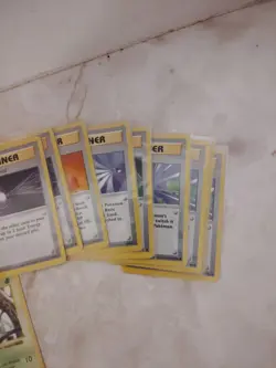 Base Set Vintage Shadowless Pokemon 45 Card Lot LP - HP - Image 4