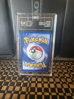 1999 Pokemon Jungle Pidgeot 1st Edition Holo Rare , TAG6.5, #8/64, - Image 3