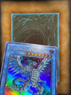 Yugioh Blue-Eyes Chaos MAX Dragon LDS2-EN016 Ultra Rare 1st Ed GOLD MP - Image 2