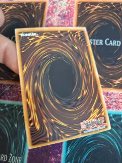 Yugioh Dragon Shrine SDBE-EN019 Super Rare Unlimited Near Mint - Image 4