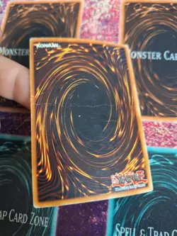Yugioh Scapegoat SDJ-041 Super Rare 1st Edition Heavily Played - Image 5