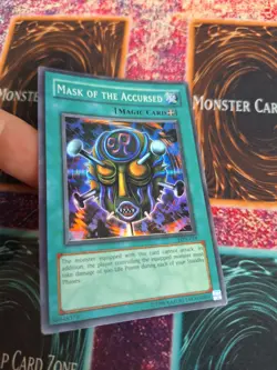Yugioh Mask of the Accursed LON-019 Super Rare OG Unlimited LP/MP - Image 2
