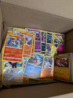 Bulk Lot 9.7 lbs Pokemon Cards Mixed eras Comm, Uncomm, rare,Holos - No energies - Image 3
