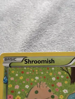 Shroomish RC2/RC32 Common Generations Pokemon Card - Image 4