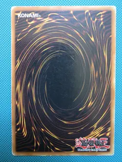 Yugioh Blue-Eyes White Dragon LOB-E001 Ultra Rare - Image 2